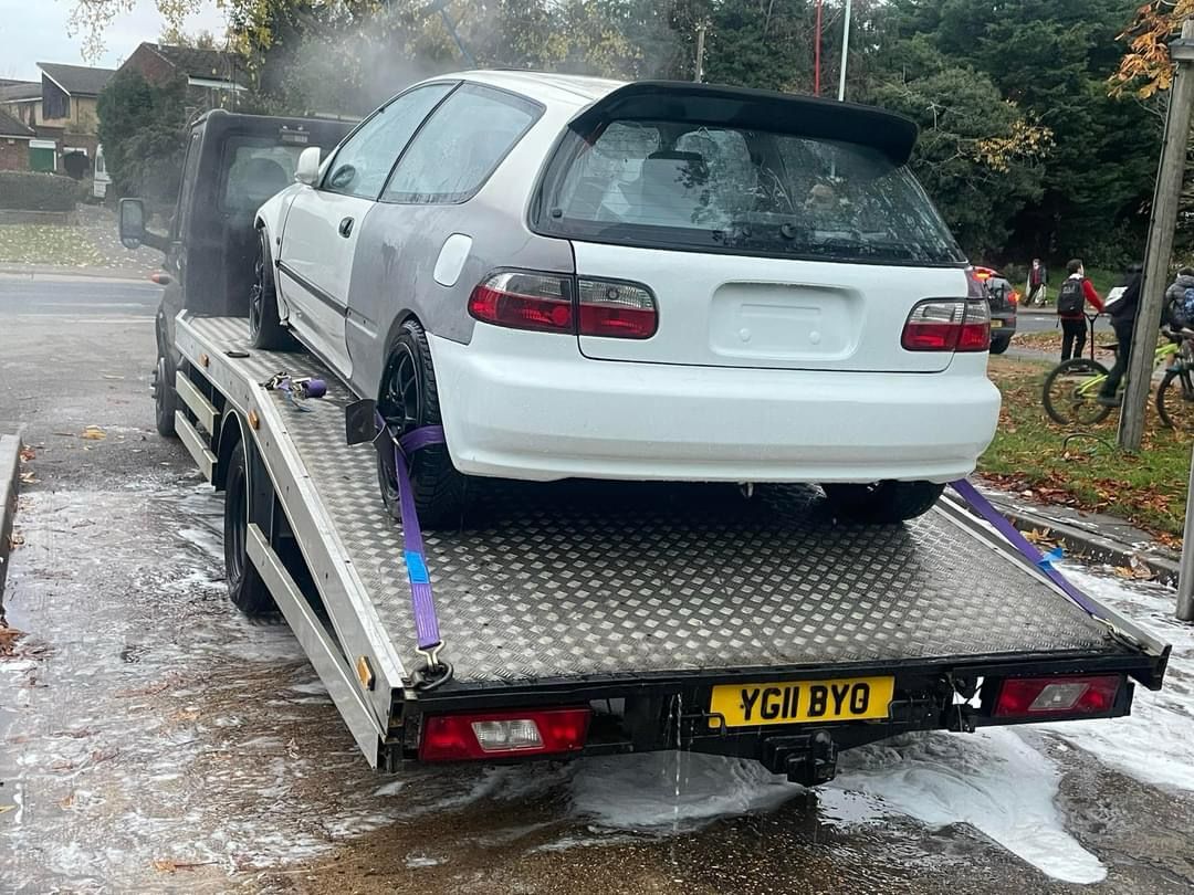 Anytime Rescue team assisting a driver stuck on the highway