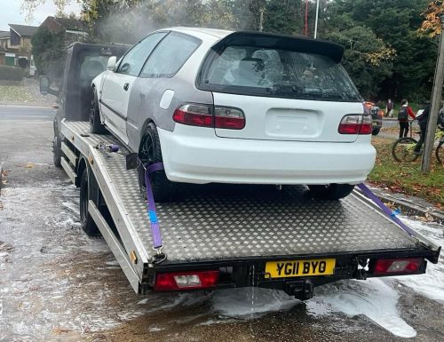 WhatsApp Image 2025-03-28 at 13.01.10_085bdbd9 Anytime Rescue team assisting a driver stuck on the highway